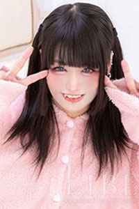 夢乃めい